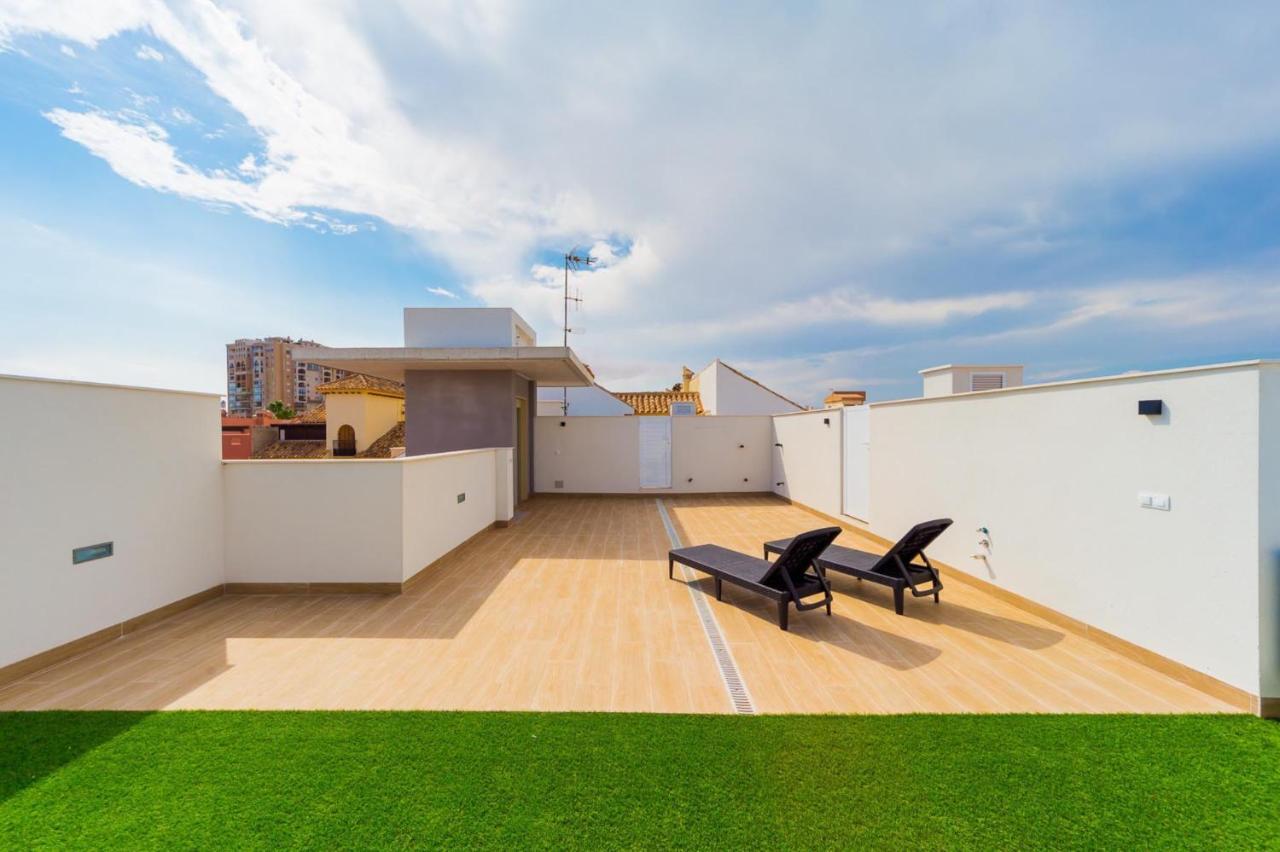 Beach And Рool Torrevieja Exterior photo